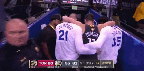 九游体育官方入口-NBA总决赛揭幕战拉开帷幕，勇士击败猛龙的简单介绍