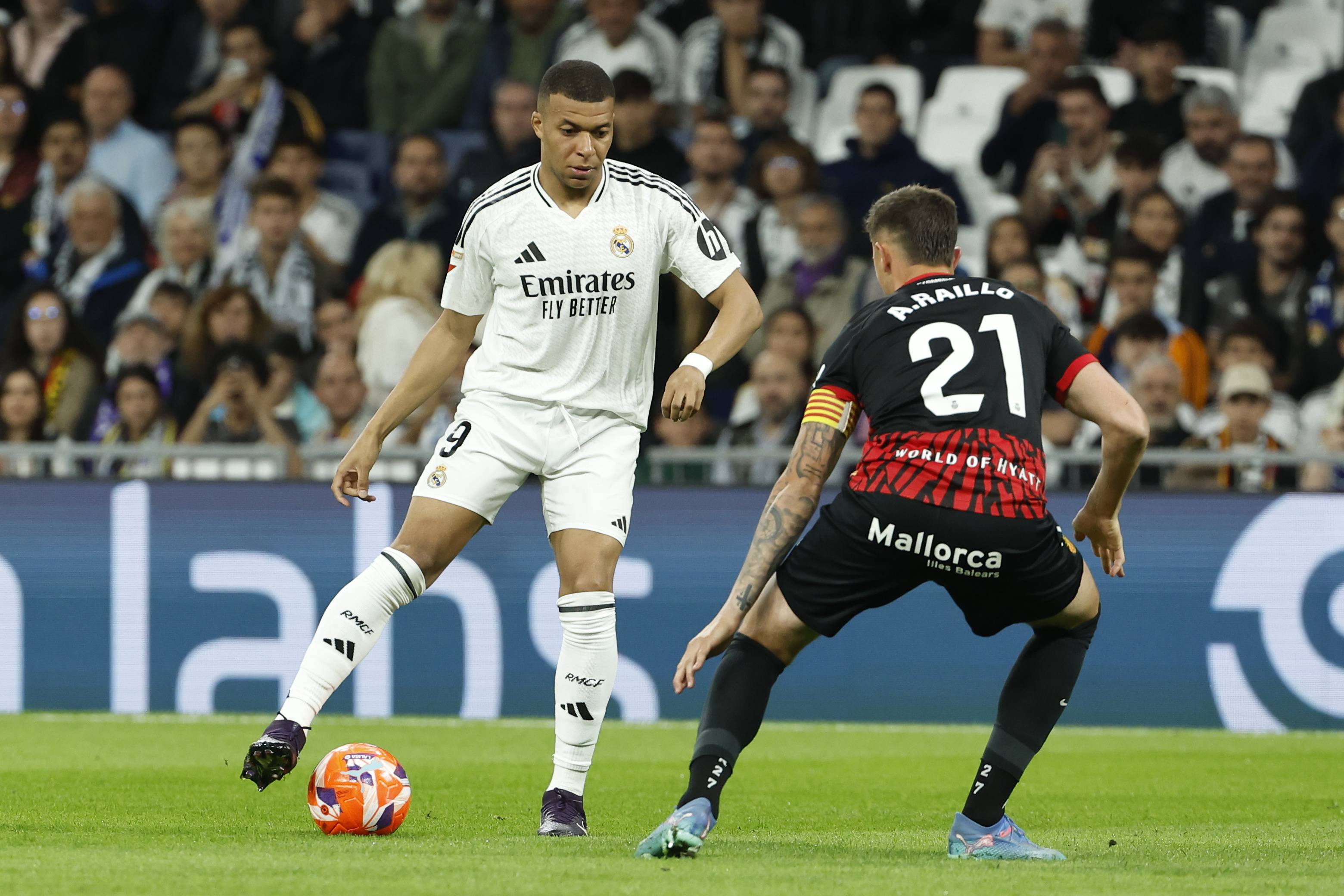 九游娱乐-皇马主场击败AC米兰，晋级欧冠强