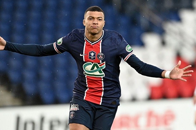 瓦朗谢纳球队逐渐走强，法甲领头羊成疑