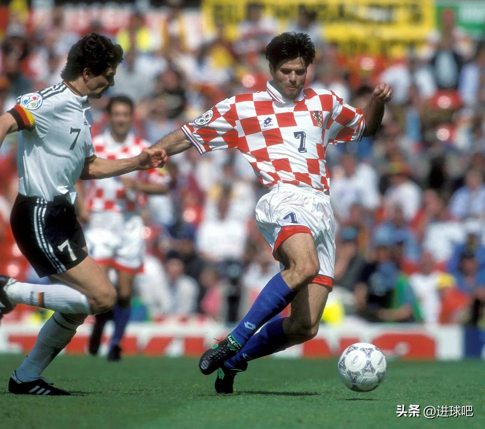 九游体育官方入口-克罗地亚队迎战希腊，激烈较量势必引人注目