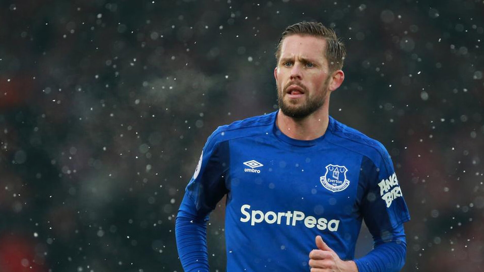 南北温差,当慕尼黑寒流冻结马德里,伦敦火焰正为萨拉赫而燃